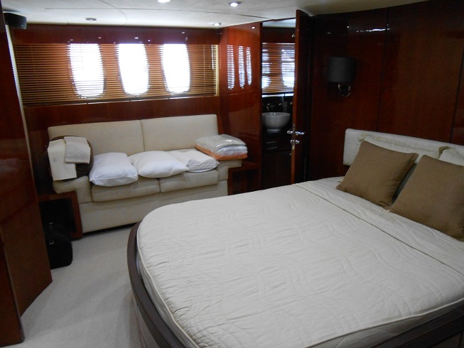 Fairline Squadron 74