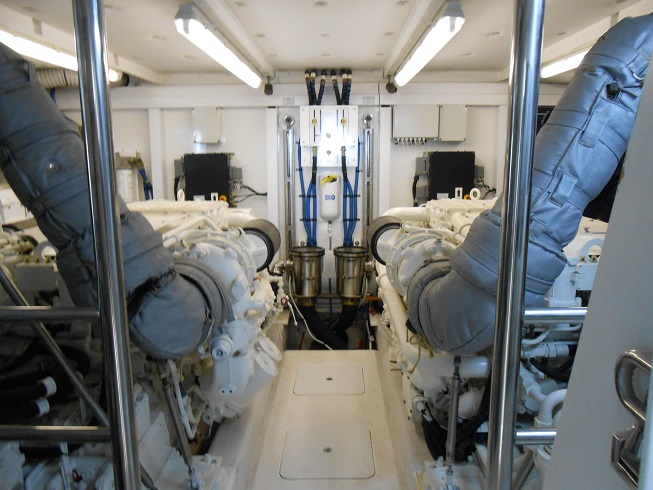 Fairline Squadron 74