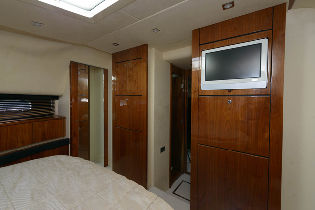 Fairline Squadron 70