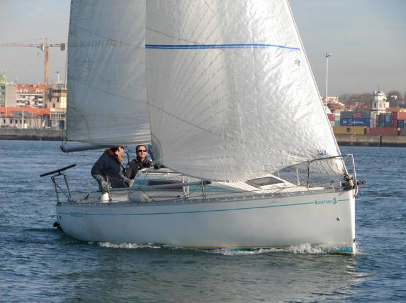 Beneteau First 235