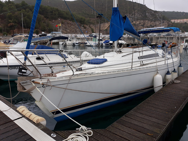 Beneteau First 305