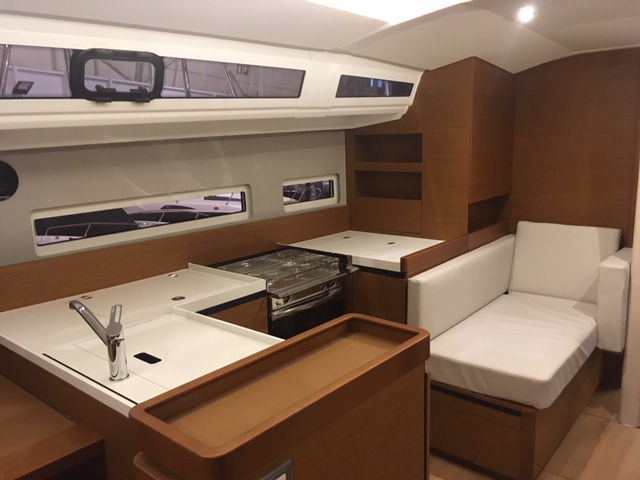 Jeanneau Sun Odyssey 410