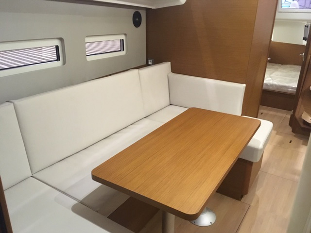 Jeanneau Sun Odyssey 410