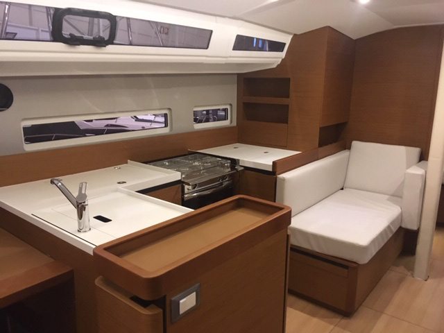 Jeanneau Sun Odyssey 410