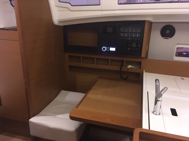 Jeanneau Sun Odyssey 410