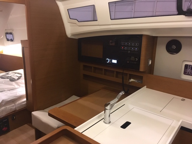 Jeanneau Sun Odyssey 410