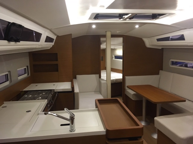 Jeanneau Sun Odyssey 410